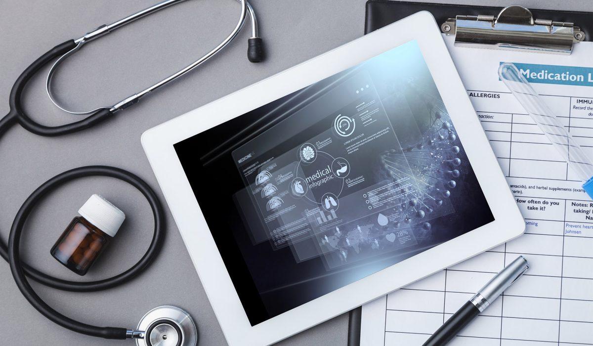 Traspaso, cambio de nombre, domicilios, presentaciones comerciales, referencias, importadores o demás, deben ser actualizados en el Registro.